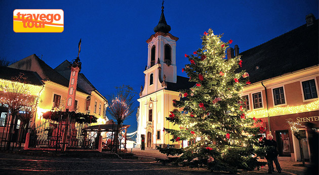 Malebné maďarské mestečko Szentendre vo vianočnom čase