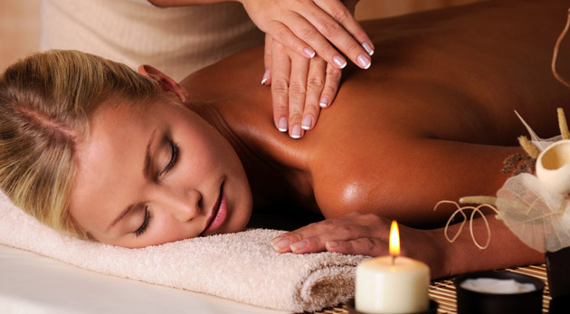 30-minútová masáž pre 1 osobu, na výber - klasická alebo relaxačná masáž chrbta a šije alebo končatín za 6,90€