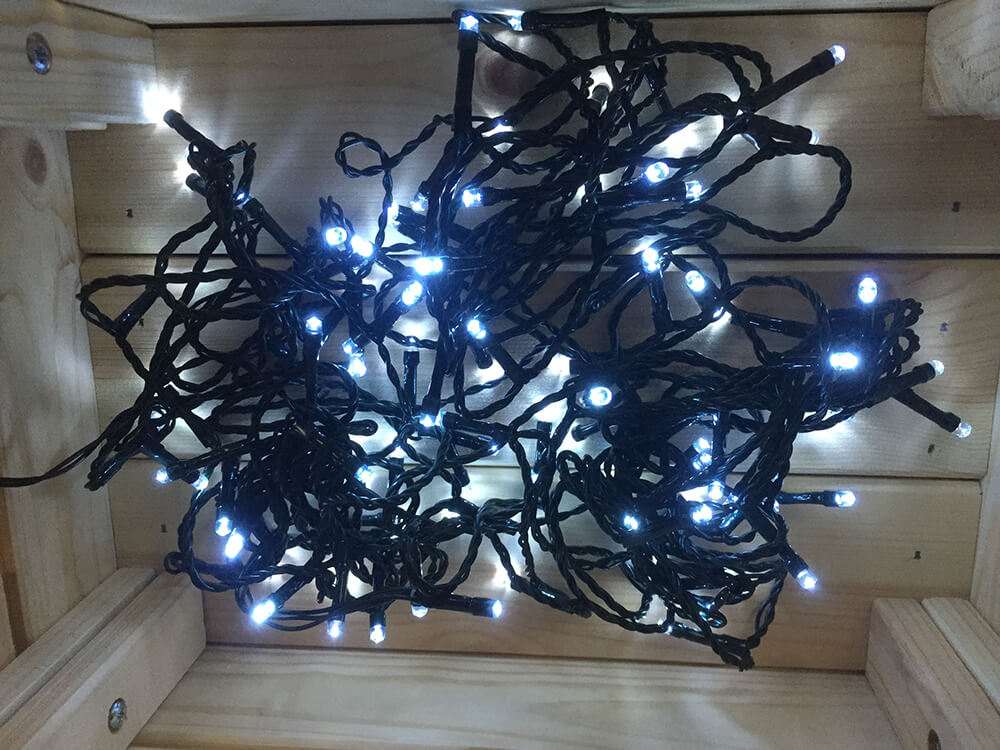 Vianočné LED osvetlenie na batérie - farba biela
