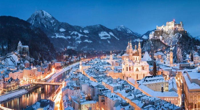 Vianočný Salzburg-4*Holiday Inn - Salzburg City