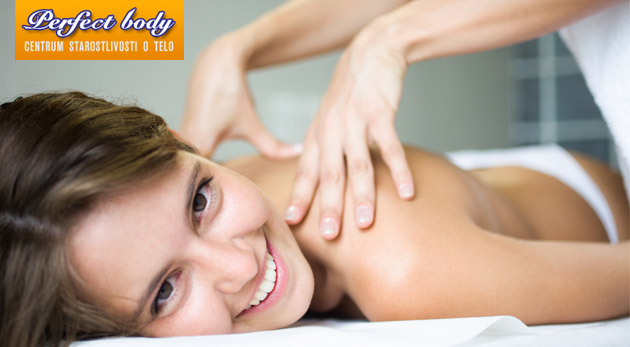 Liečebná 30-minútová masáž chrbta alebo celotelová 60-minútová masáž v PerfectBody