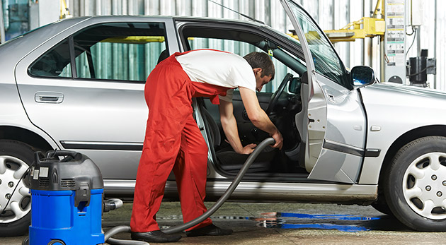 Kompletné tepovanie či umytie auta v Petržalke - kvalitné služby pre vaše vozidlo!