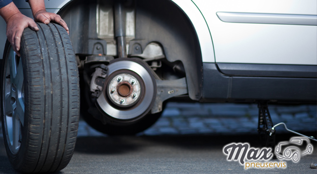 Prezutie pneumatík, kontrola bŕzd, náplní a celkového stavu vozidla v Max pneuservis v Rači. Zľava až 71%!