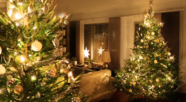 Umelý vianočný stromček - 180 cm, za 39,99 €