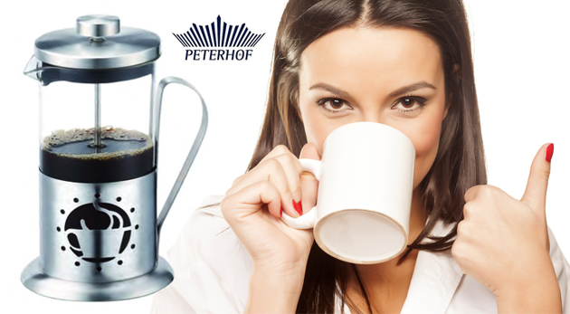Klasický francúzsky tlakový hrnček na prípravu kávy a čaju