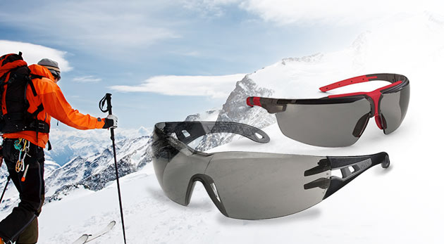 Okuliare UVEX nové, červené + ochranné vrecúško UVEX z mikrovlákna za 13,90€