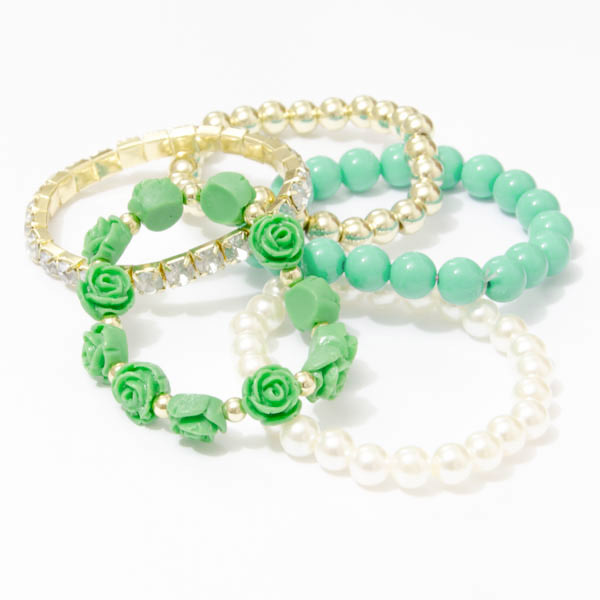 Perlový náramok s ružičkami - zelená farba