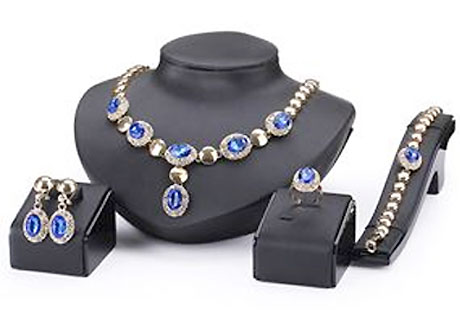 4 dielny set šperkov Queen modrý - náhrdelník, náušnice, náramok, prsteň